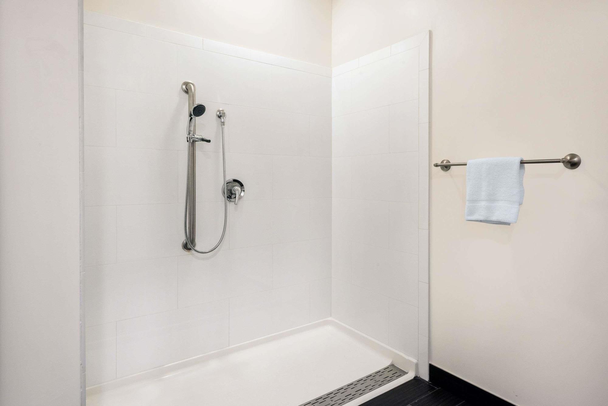 Howard Johnson by Wyndham Quincy/ Boston Zewnętrze zdjęcie